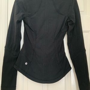 black lululemon jacket